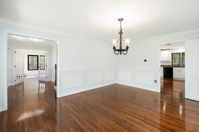 40 Sagamore Street, Hamilton, MA 01982