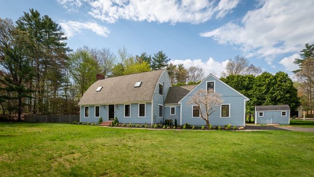 40 Sagamore Street, Hamilton, MA 01982