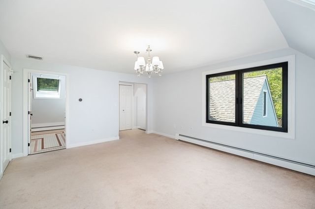 40 Sagamore Street, Hamilton, MA 01982