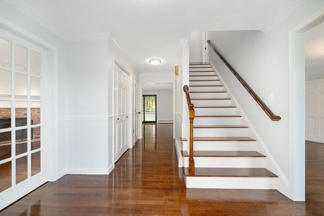 40 Sagamore Street, Hamilton, MA 01982