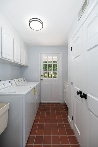 40 Sagamore Street, Hamilton, MA 01982