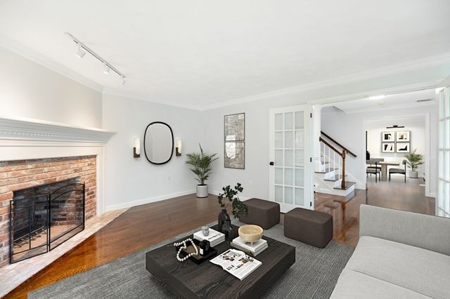 40 Sagamore Street, Hamilton, MA 01982