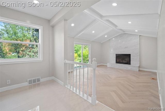 5 Snow Court, Dearborn, MI 48124