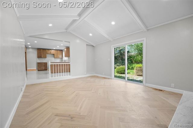 5 Snow Court, Dearborn, MI 48124