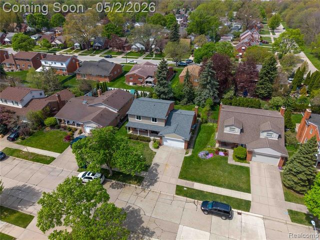 5 Snow Court, Dearborn, MI 48124