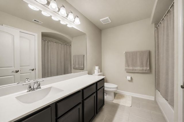 5319 Lauren Manor Drive, Brookshire, TX 77423