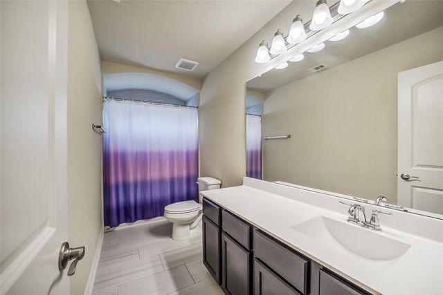 5319 Lauren Manor Drive, Brookshire, TX 77423