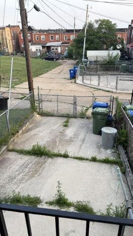 2709 E HOFFMAN ST, Baltimore, MD 21213