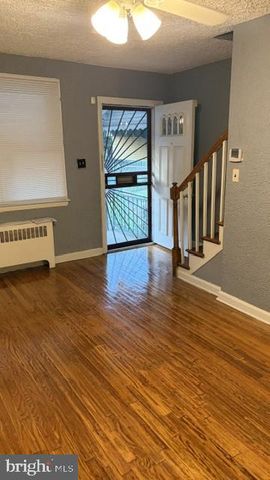 2709 E HOFFMAN ST, Baltimore, MD 21213