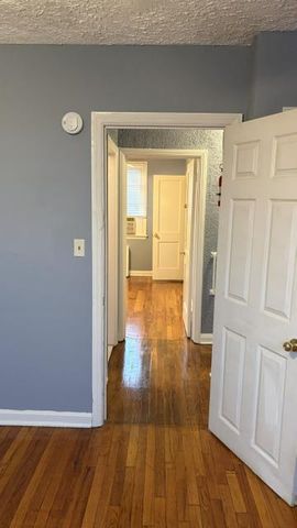 2709 E HOFFMAN ST, Baltimore, MD 21213