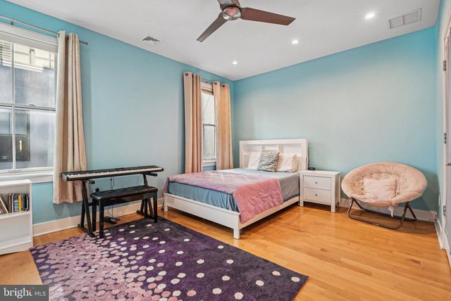 739 BAINBRIDGE ST, Philadelphia, PA 19147