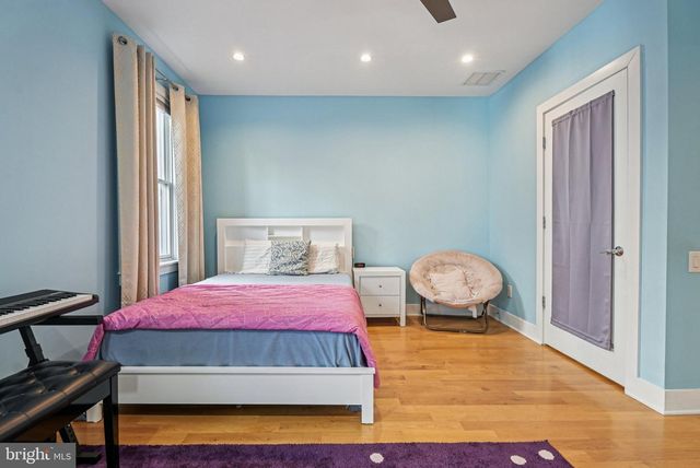 739 BAINBRIDGE ST, Philadelphia, PA 19147