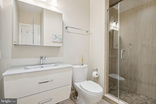 739 BAINBRIDGE ST, Philadelphia, PA 19147