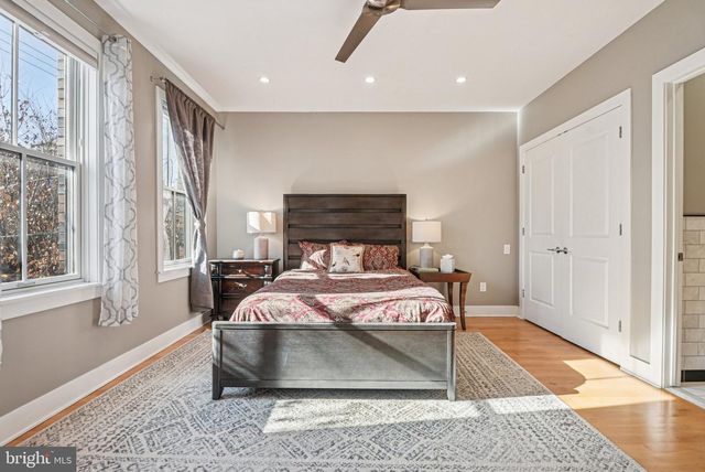 739 BAINBRIDGE ST, Philadelphia, PA 19147