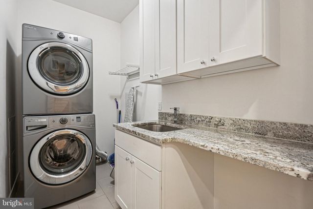 739 BAINBRIDGE ST, Philadelphia, PA 19147