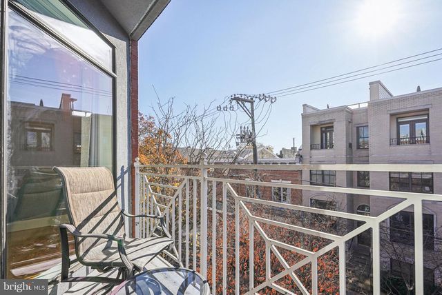 739 BAINBRIDGE ST, Philadelphia, PA 19147