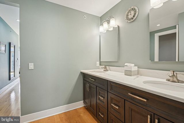 739 BAINBRIDGE ST, Philadelphia, PA 19147