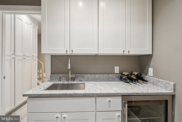 739 BAINBRIDGE ST, Philadelphia, PA 19147