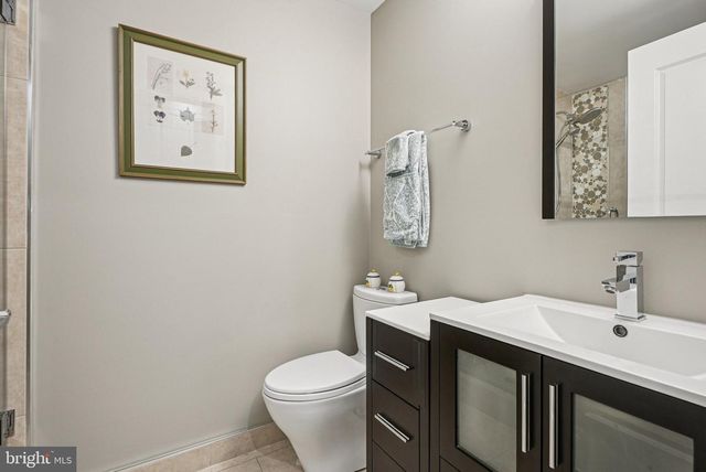 739 BAINBRIDGE ST, Philadelphia, PA 19147