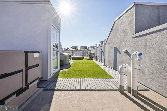 739 BAINBRIDGE ST, Philadelphia, PA 19147