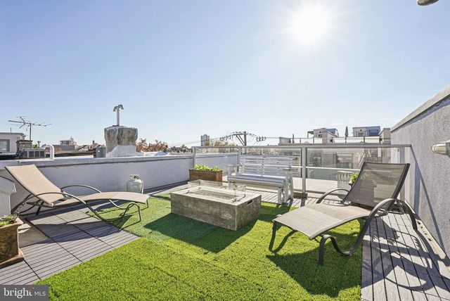 739 BAINBRIDGE ST, Philadelphia, PA 19147