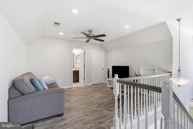 7547 EDINGTON DR, Warrenton, VA 20187