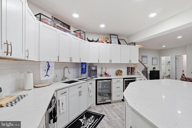 7547 EDINGTON DR, Warrenton, VA 20187