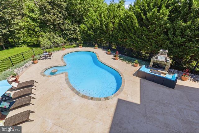 7547 EDINGTON DR, Warrenton, VA 20187