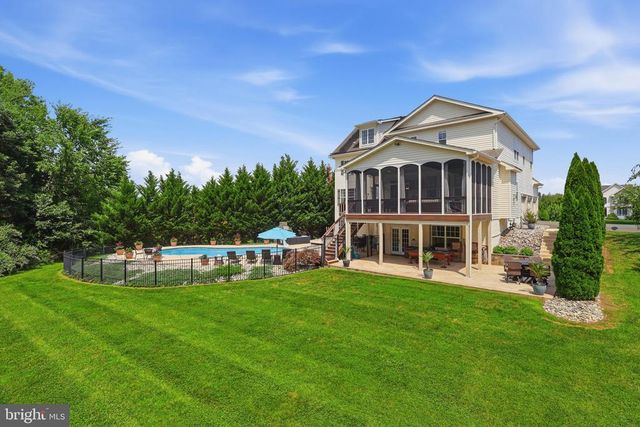 7547 EDINGTON DR, Warrenton, VA 20187