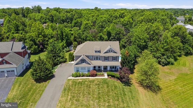 7547 EDINGTON DR, Warrenton, VA 20187