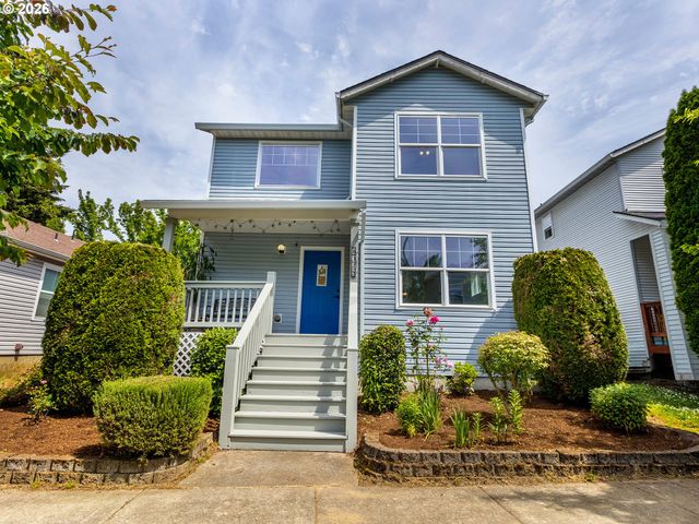 8329 N JOHNSWOOD Dr, Portland, OR 97203