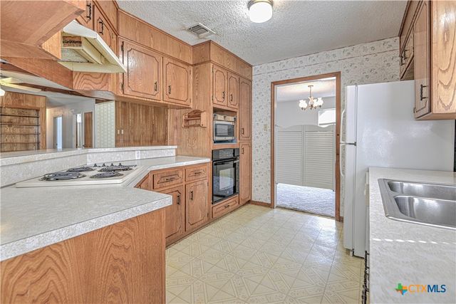 606 Shad Circle, Killeen, TX 76542