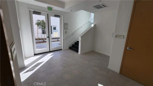 26955 Prospector Road 201, Valencia, CA 91381