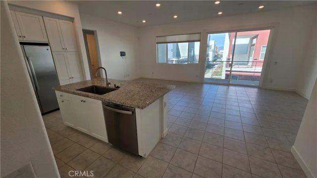26955 Prospector Road 201, Valencia, CA 91381