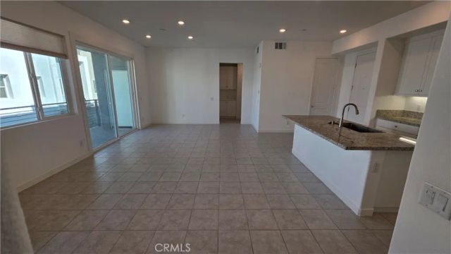 26955 Prospector Road 201, Valencia, CA 91381