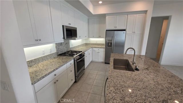 26955 Prospector Road 201, Valencia, CA 91381