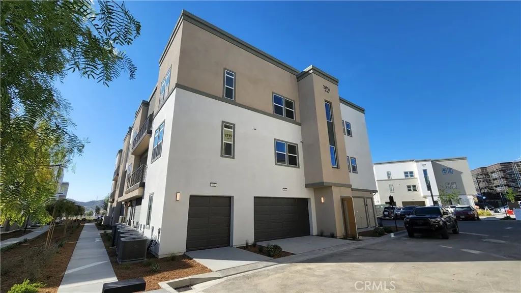 26955 Prospector Road 201, Valencia, CA 91381