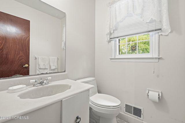 27 Stonehenge Drive, Ocean Twp, NJ 07712