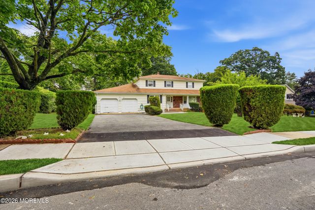 27 Stonehenge Drive, Ocean Twp, NJ 07712