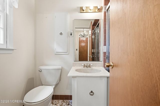 27 Stonehenge Drive, Ocean Twp, NJ 07712