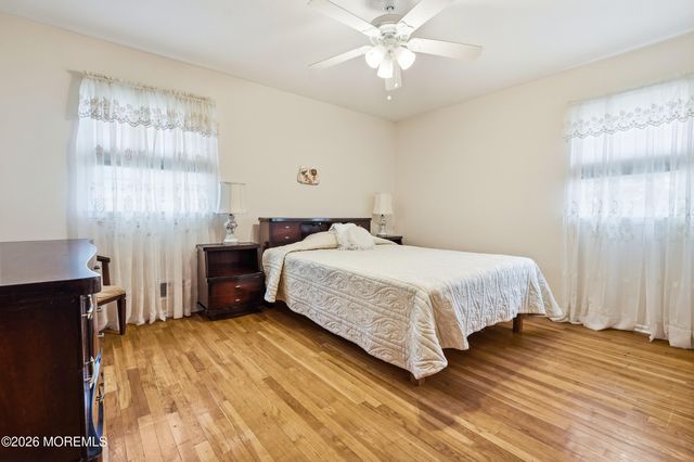 27 Stonehenge Drive, Ocean Twp, NJ 07712