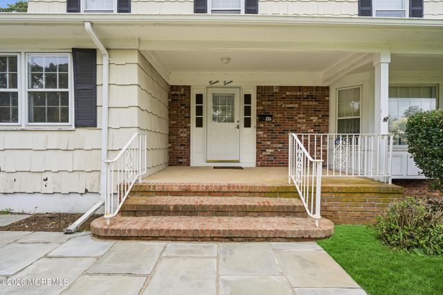 27 Stonehenge Drive, Ocean Twp, NJ 07712
