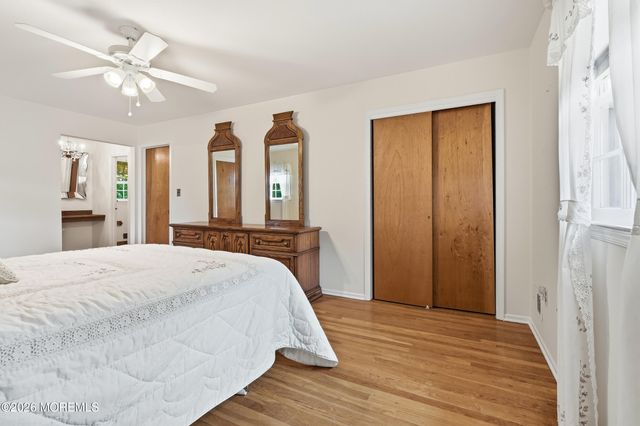 27 Stonehenge Drive, Ocean Twp, NJ 07712