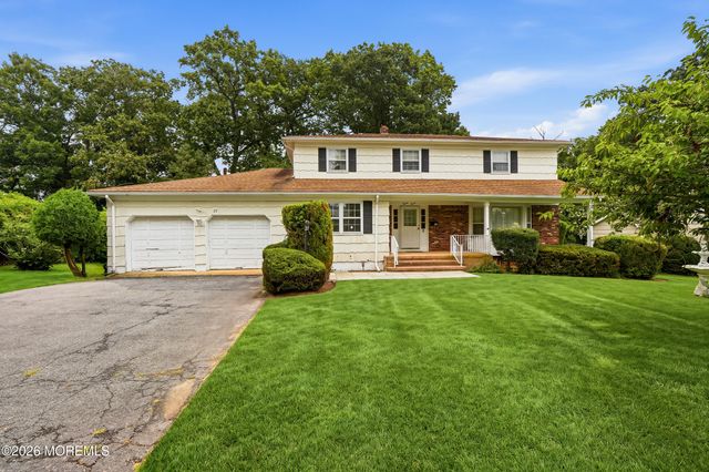27 Stonehenge Drive, Ocean Twp, NJ 07712