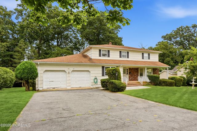 27 Stonehenge Drive, Ocean Twp, NJ 07712