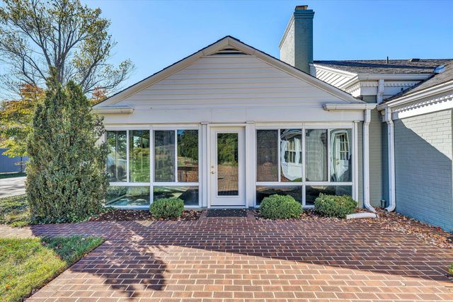 7323 La Marre CIR, Roanoke, VA 24019