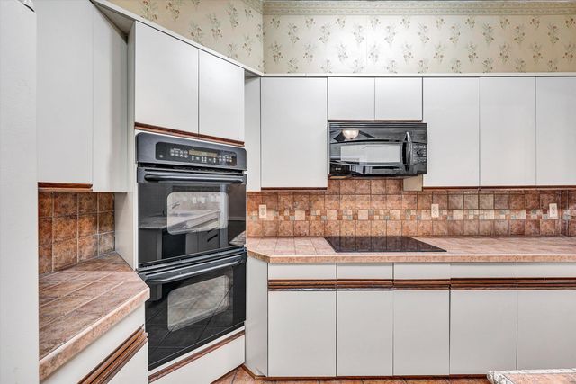 7323 La Marre CIR, Roanoke, VA 24019