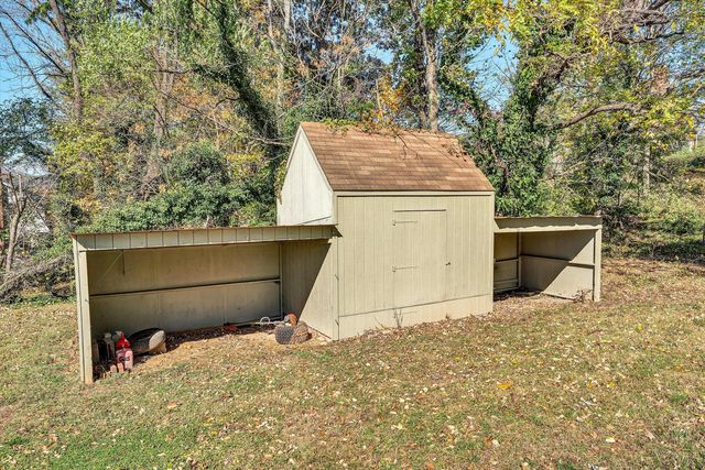 7323 La Marre CIR, Roanoke, VA 24019