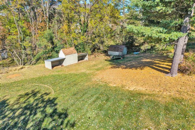 7323 La Marre CIR, Roanoke, VA 24019