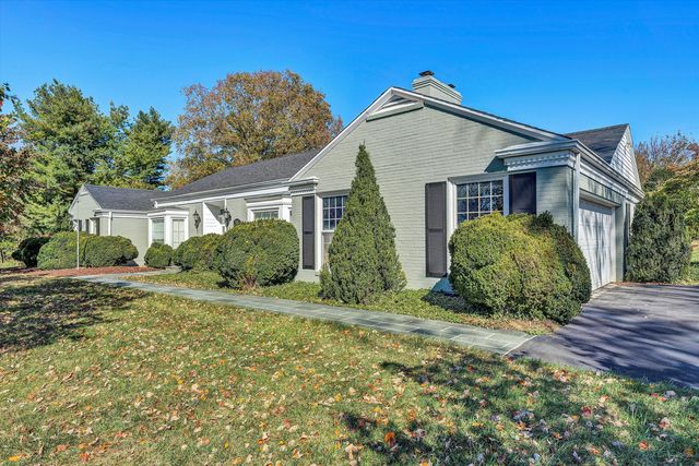 7323 La Marre CIR, Roanoke, VA 24019